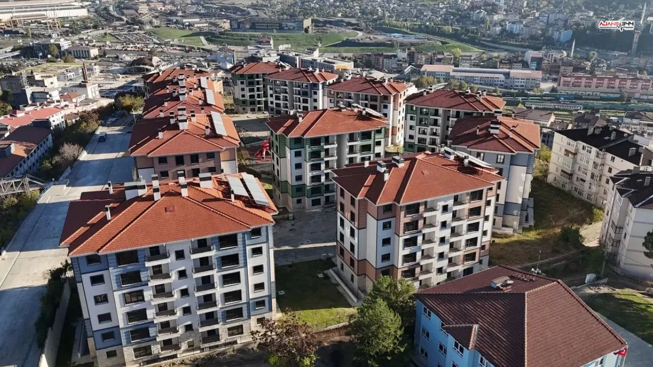 Bakan Kurum’dan Deprem Konutları Açıklaması: "18 Yıl Faizsiz ve Sabit Ödeme"