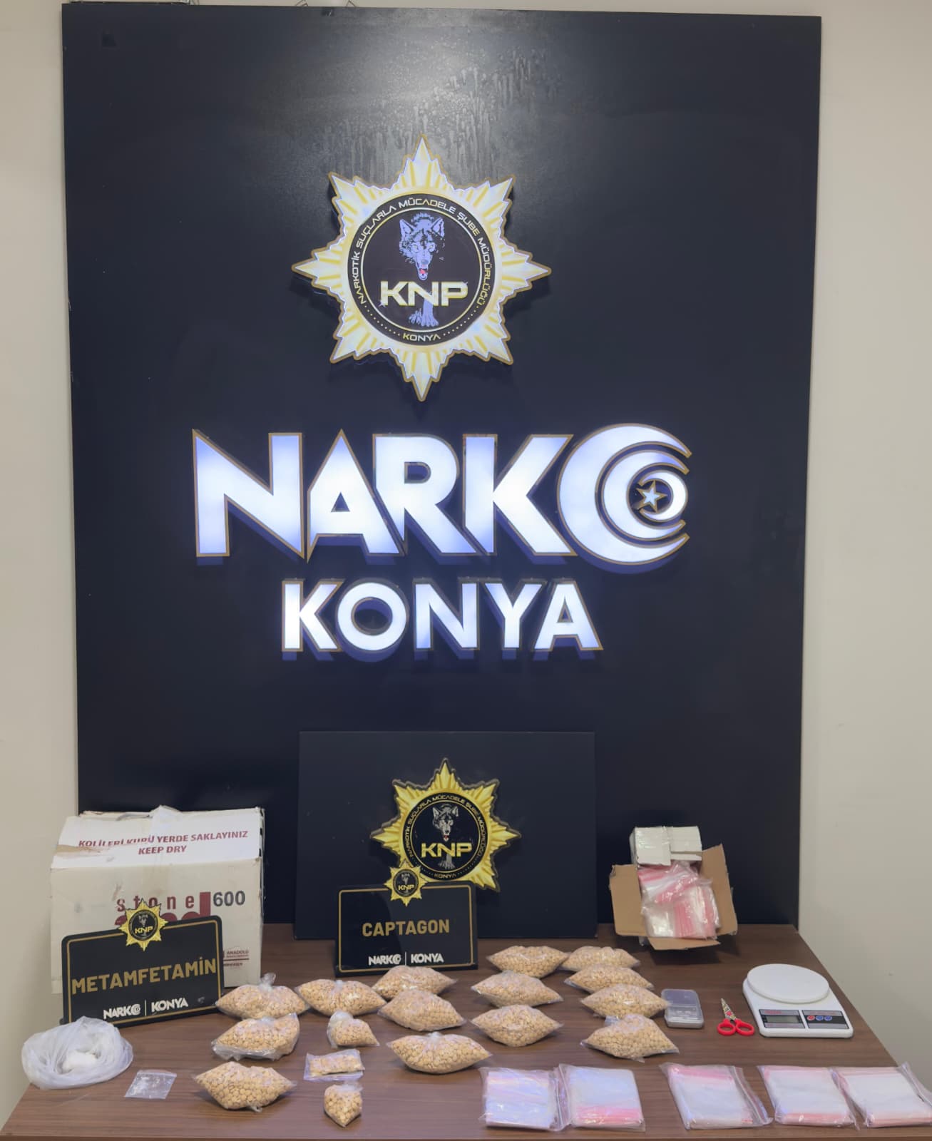 KONYA’DA UYUŞTURUCUYA BÜYÜK DARBE: 1 AYDA 187 ŞÜPHELİ TUTUKLANDI