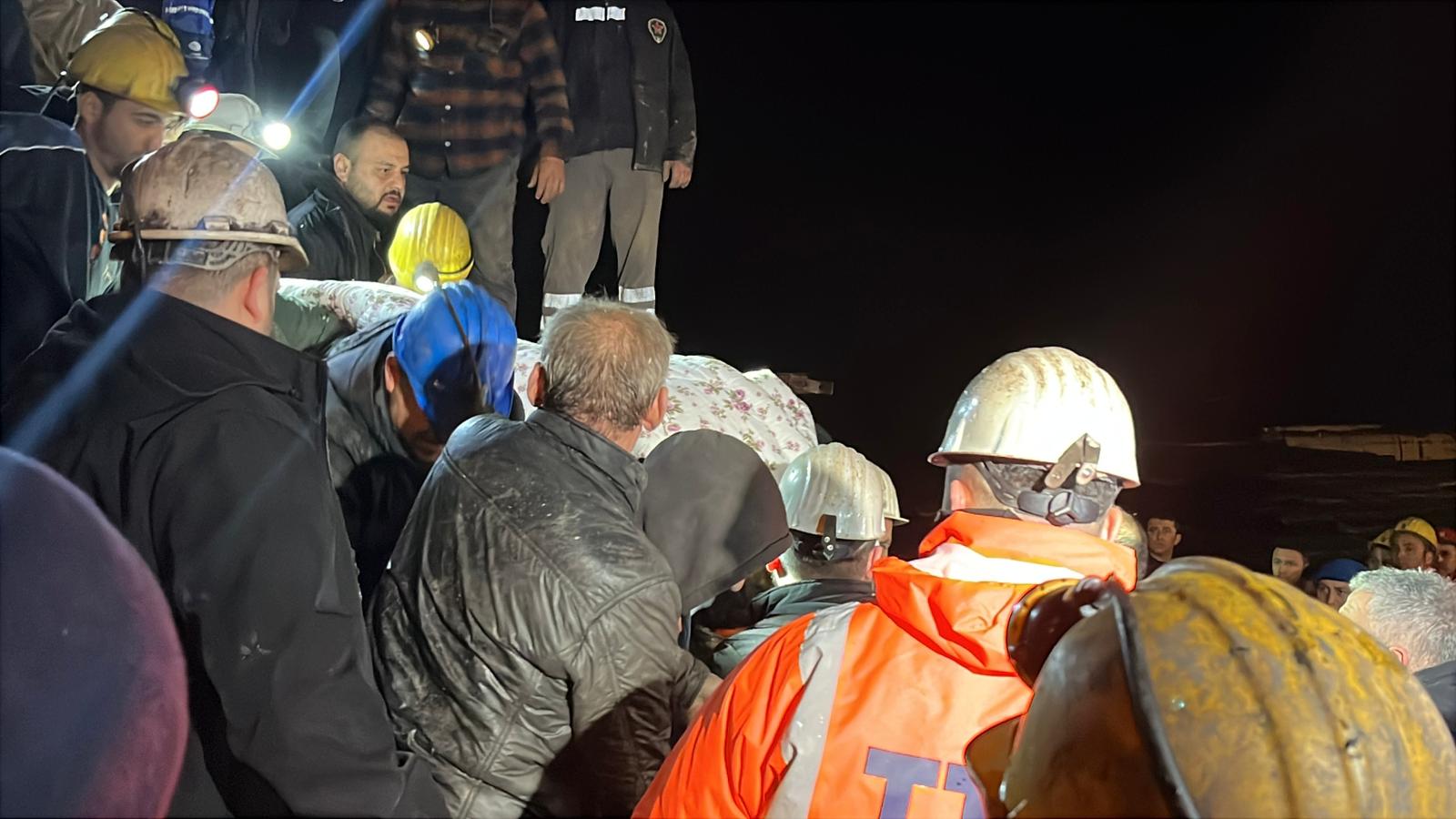 Zonguldak'ta maden ocağında göçük: 2 ölü, 1 yaralı 