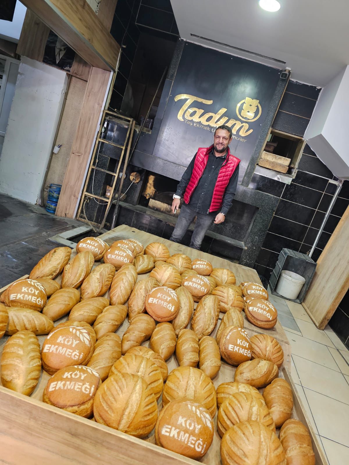 Bozkır’da Ramazan Bereketi: Tadım Taş Ekmek’ten Dev Kampanya!  Çiftli  ekmeğin fiyatını 15 TL