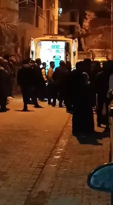 Batman- Annesini aldattığını iddia ettiği babasını öldürdü