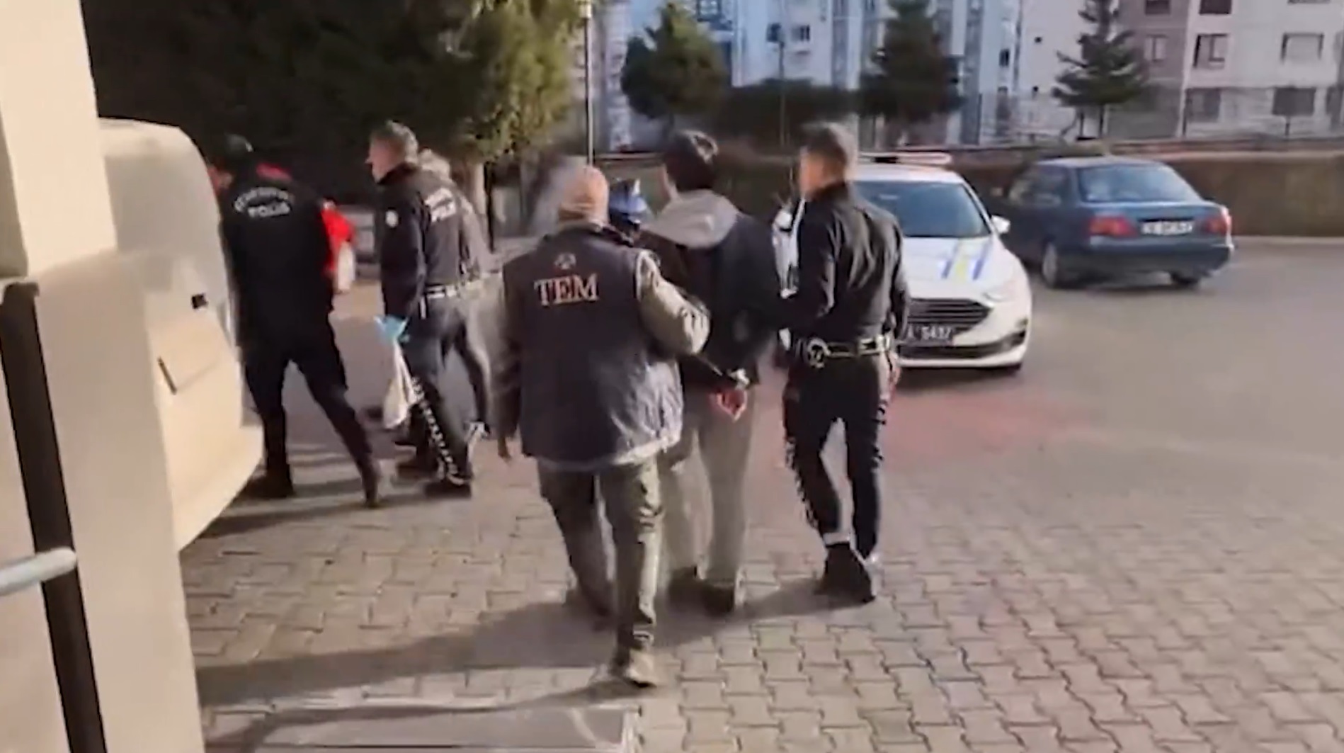 38 ilde FETÖ operasyonu; 182 tutuklama