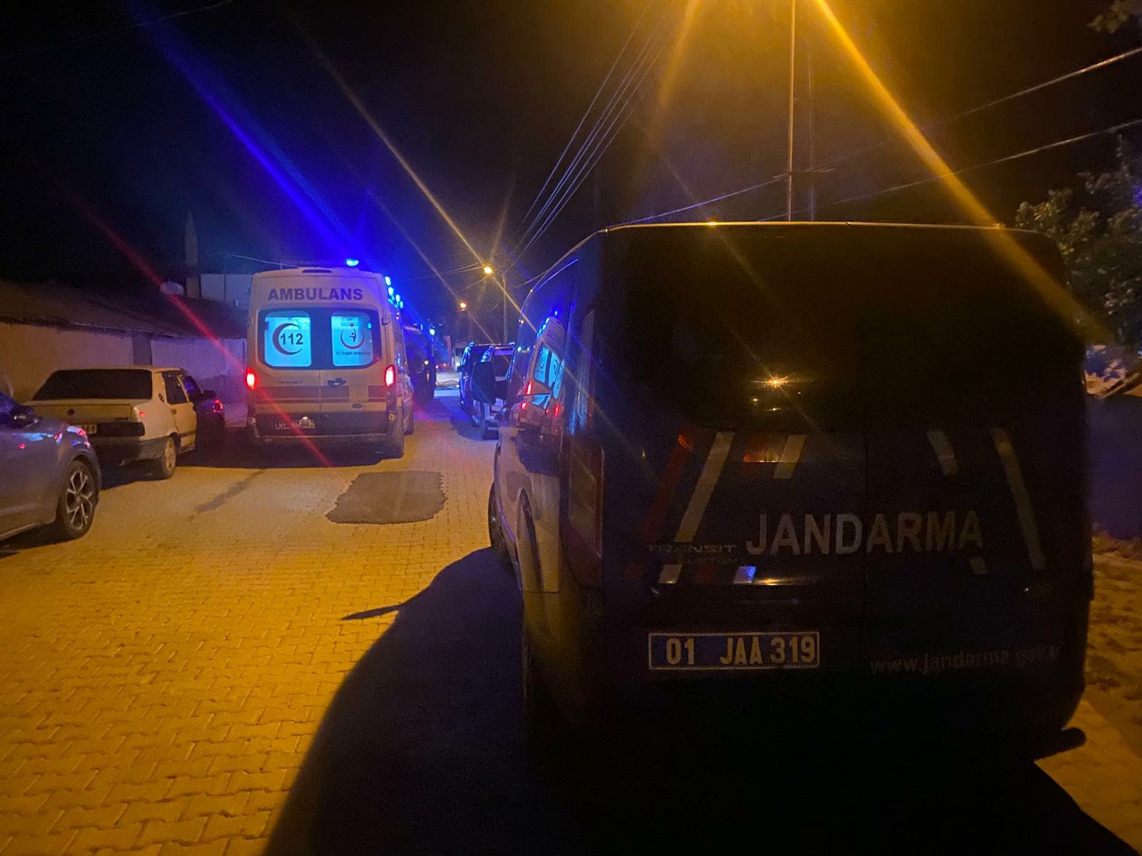 Adana'da bir evin deposunda çıkan yangından 40 güvercin öldü