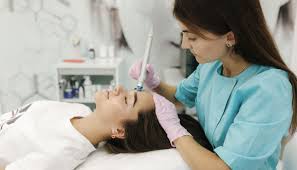 En İyi 10 Üsküdar Lazer Epilasyon ve Burun Dolgusu Kliniği