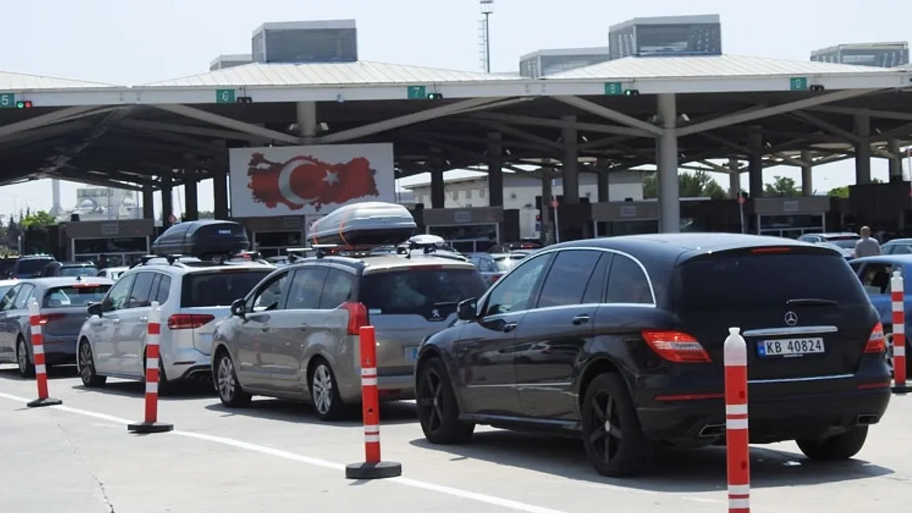 Gurbetçilere müjde! O işlem artık tek tıkla yapılacak