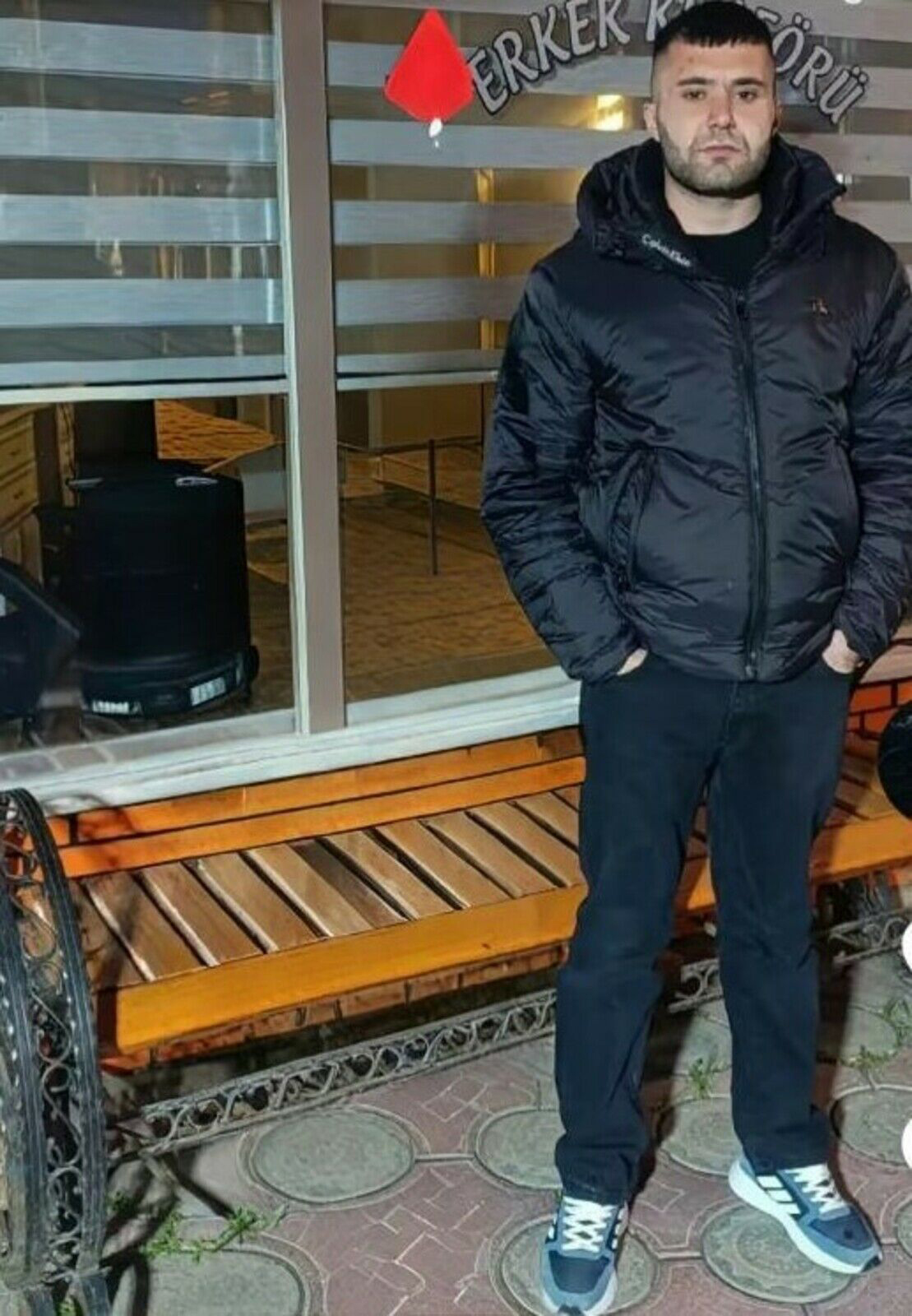 SAMSUN,Evinde uyurken balkondan giren kişi tarafından öldürüldü