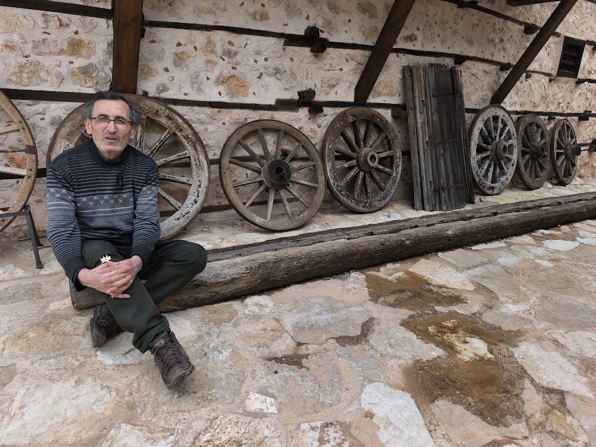  Toroslar’da Zamanın Durduğu Yer: Sarıhacılar Köyü