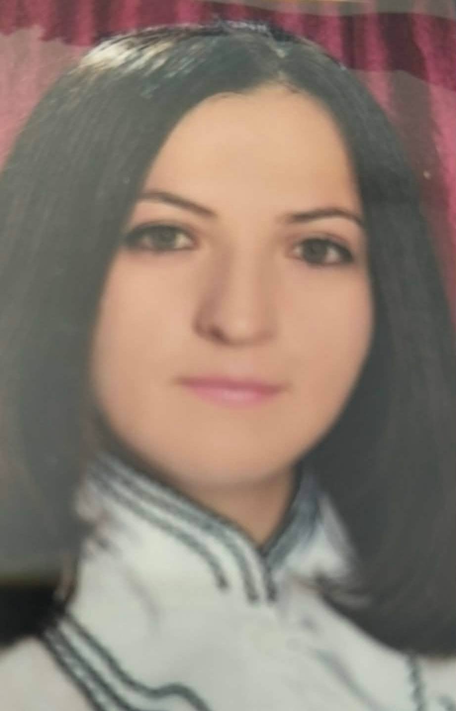  AKADEMİSYEN ASLI ESENKAYA VEFAT ETTİ