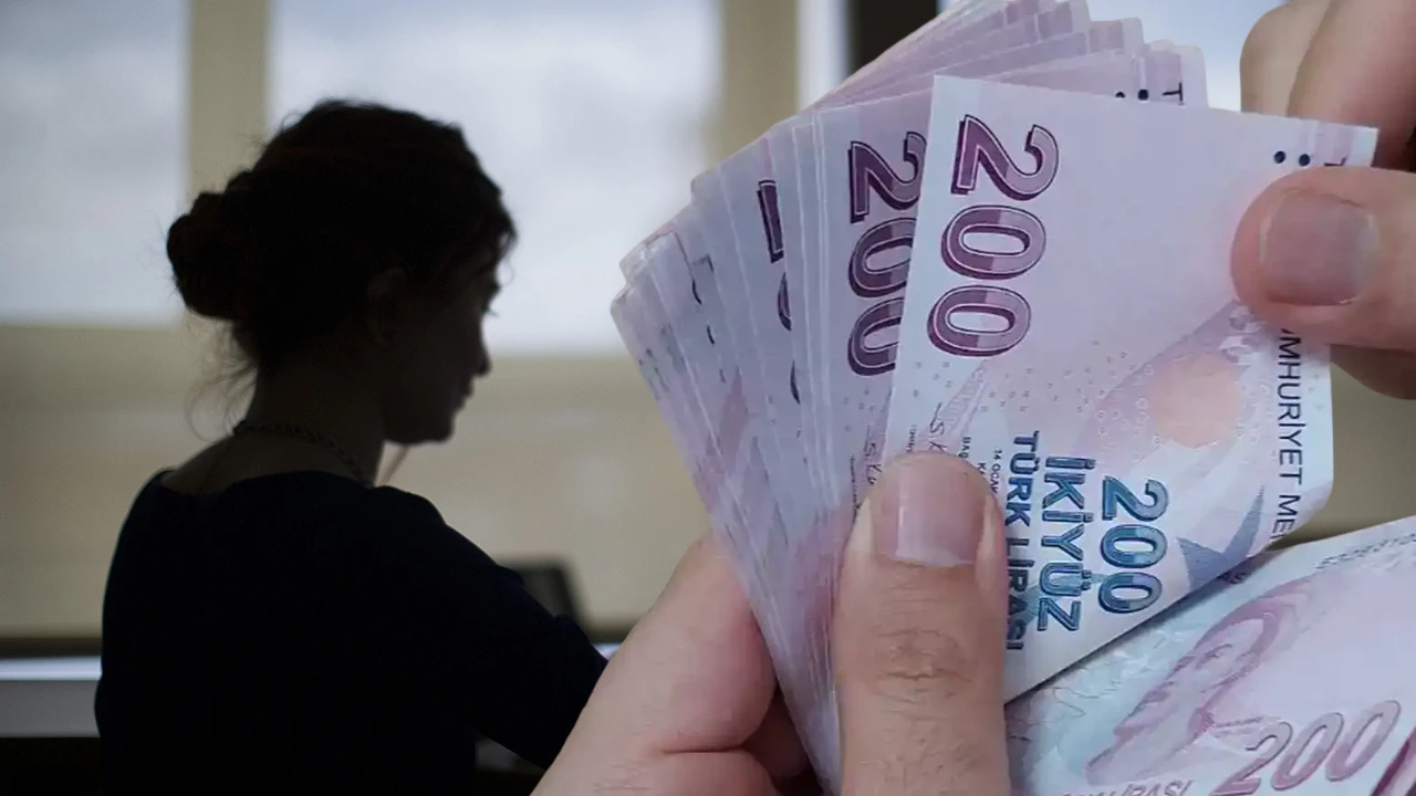 Çalışan Annelere Müjde: Doğum İzni 24 Haftaya Çıkarıldı!