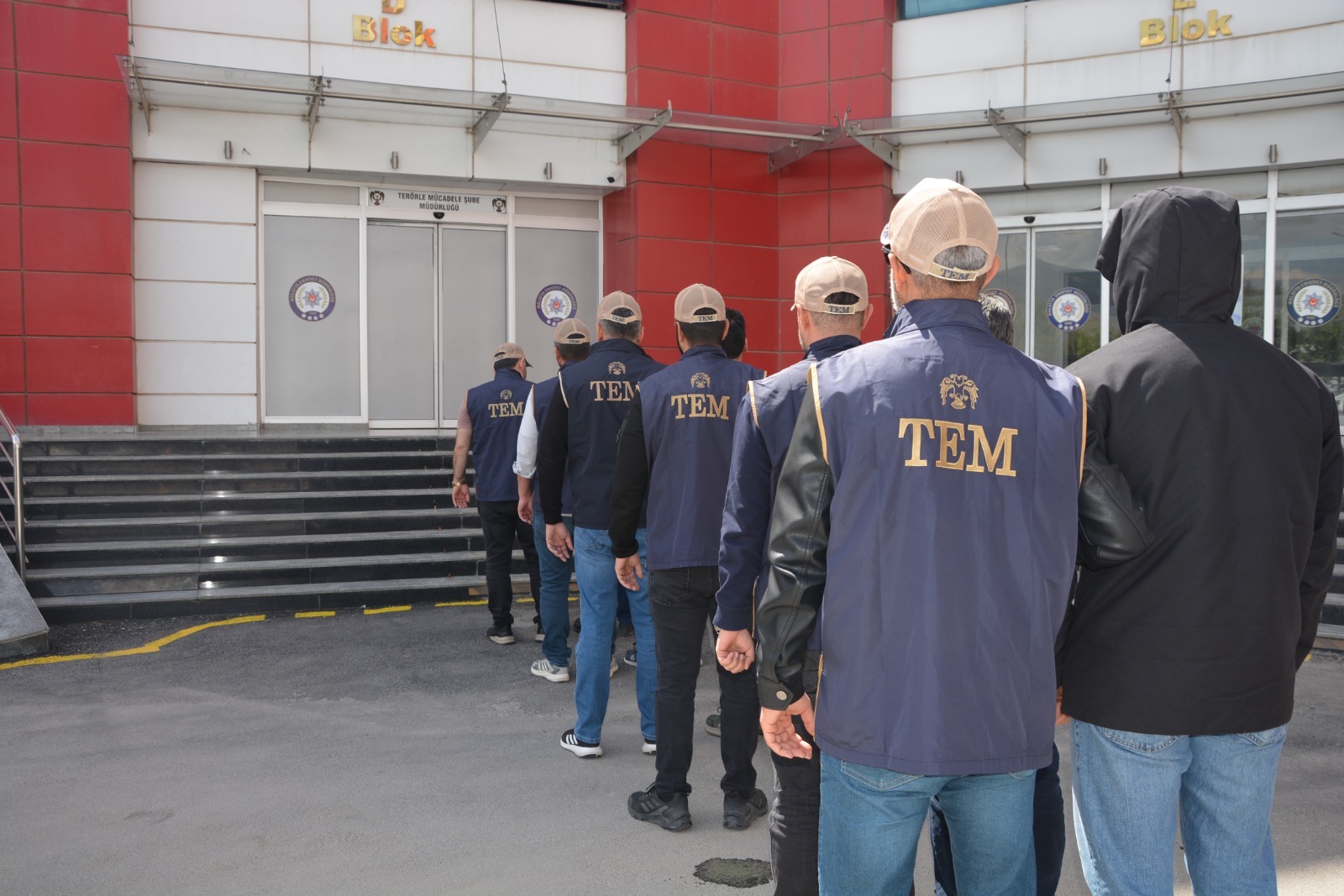 Konya dahil 17 ilde FETÖ operasyonunda 23 şüpheli gözaltına alındı