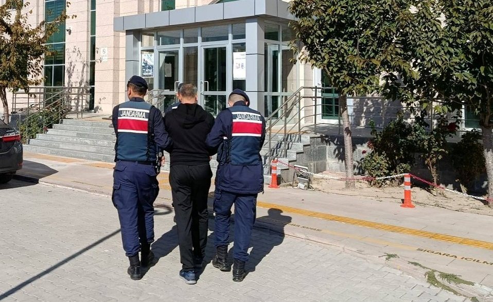 Çumra'daki Cinayetin Şüphelisi Karaman'da Yakalandı