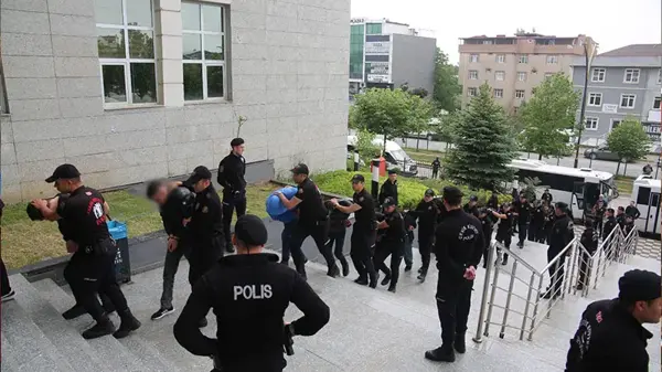 Kocaeli merkezli 23 ilde ‘sahte araç kiralama’ operasyonu; 35 tutuklama
