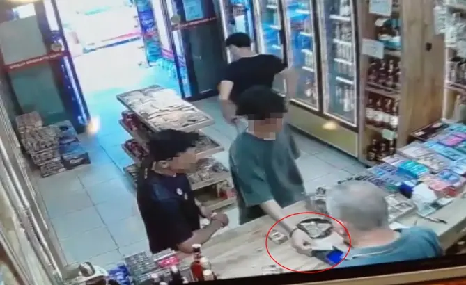 Bursa- Yolda buldukları kredi kartıyla alışveriş yapan şüpheliler kamerada