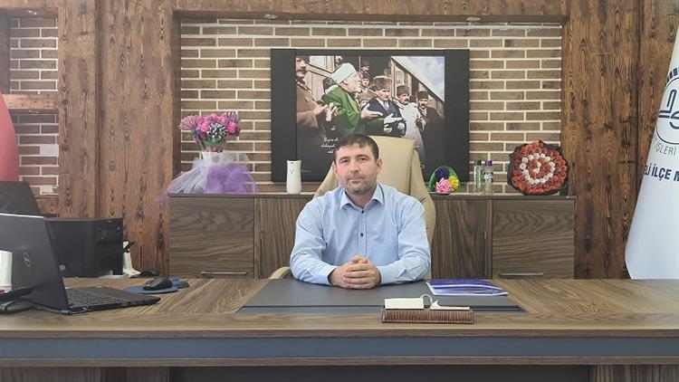 Seydişehir İlçe Müftülüğüne Antalya Korkuteli İlçe Müftüsü Mustafa Kızmaz atandı.