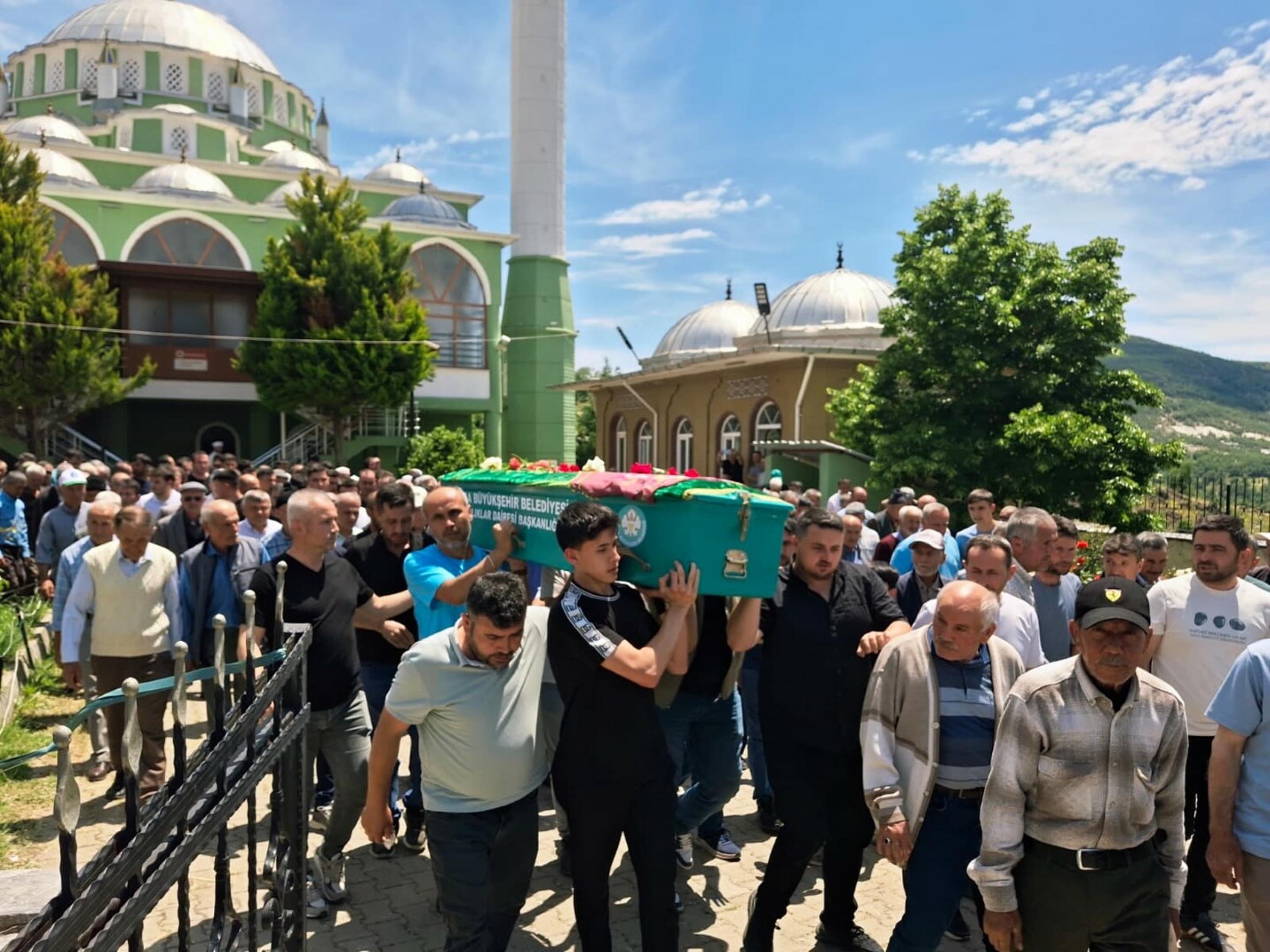 Üniversiteli Zehra, kaldığı yurdun penceresinden düşüp öldü