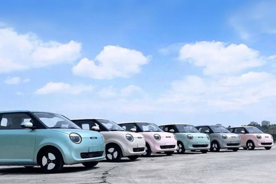 400 bin liradan satışa çıkıyor! Çinli otomobil devi resmen Türkiye’de