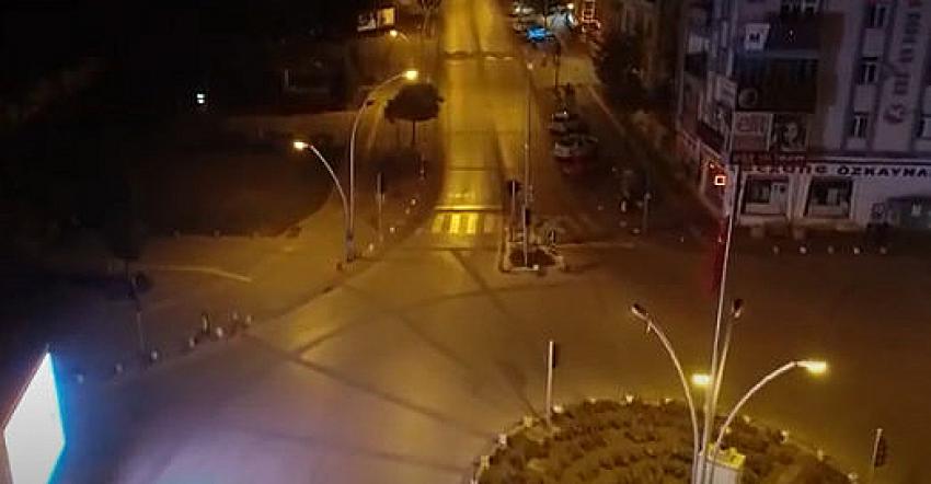 56 saatlik sokağa çıkma kısıtlaması başladı! 