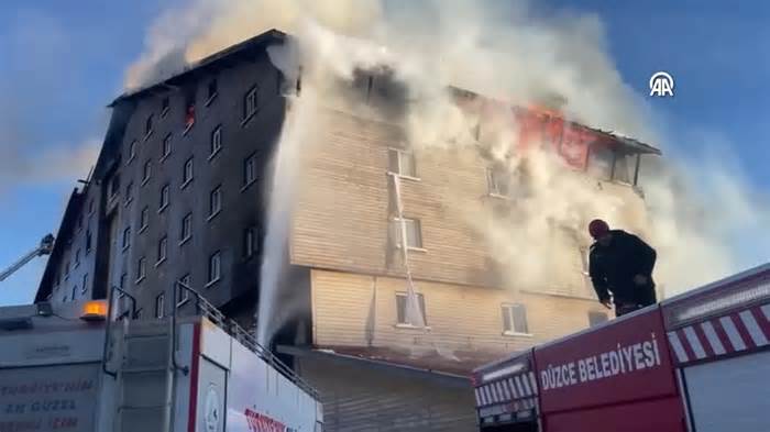 78 kişinin hayatını kaybettiği yangın faciasının nedeni ortaya çıktı