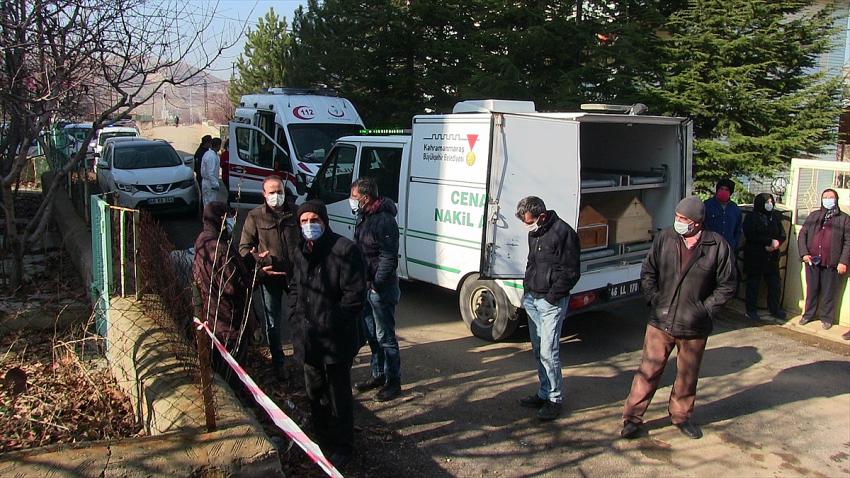 80 yaşındaki adam, 47 yaşındaki karısını öldürüp intihar etti