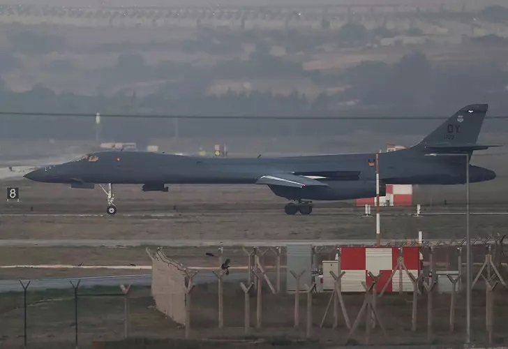 ABD Hava Kuvvetleri'ne ait B-1B bombardıman uçakları İncirlik Hava Üssü'ne geldi