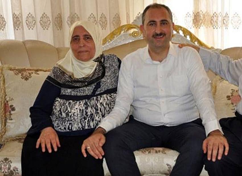 Adalet Bakanı Gül'ün annesi vefat etti
