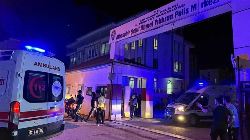 Adıyaman'da Polis memuru, karakolda amirlerine silahla ateş açtı: 2 şehit