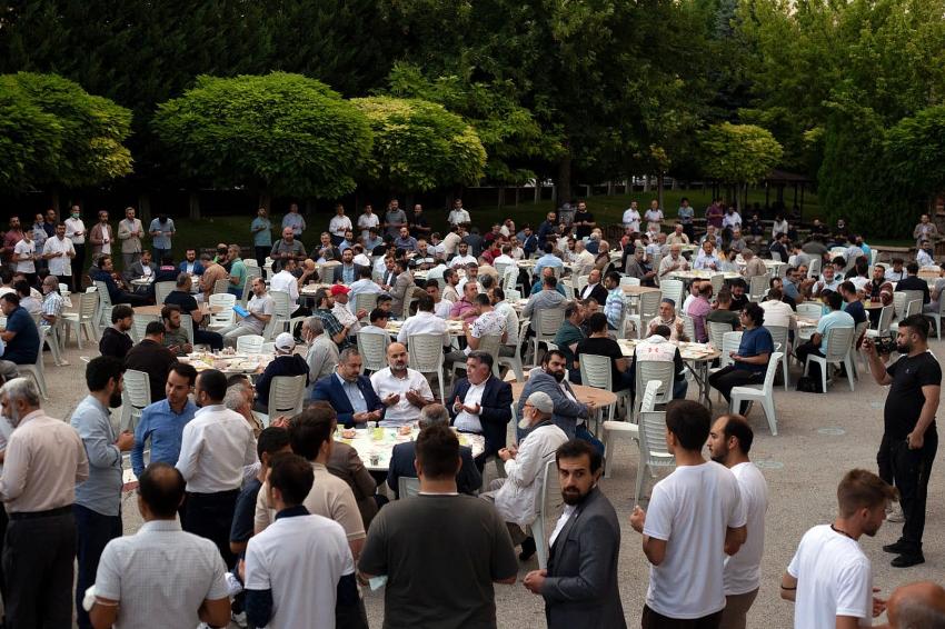 AGD-MGV mezunları bir araya geldi