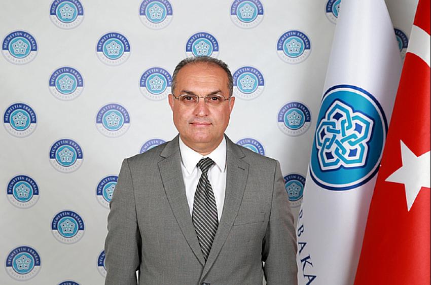  Ahmet Cengiz Mühendislik Fakültesi Dekanlığına PROF.DR. ALİ KAHRAMAN atandı. 