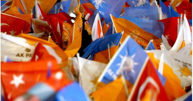 AK Parti 30 büyükşehirde araştırma yaptırdı! Oy oranındaki düşüşün 3 nedeni var