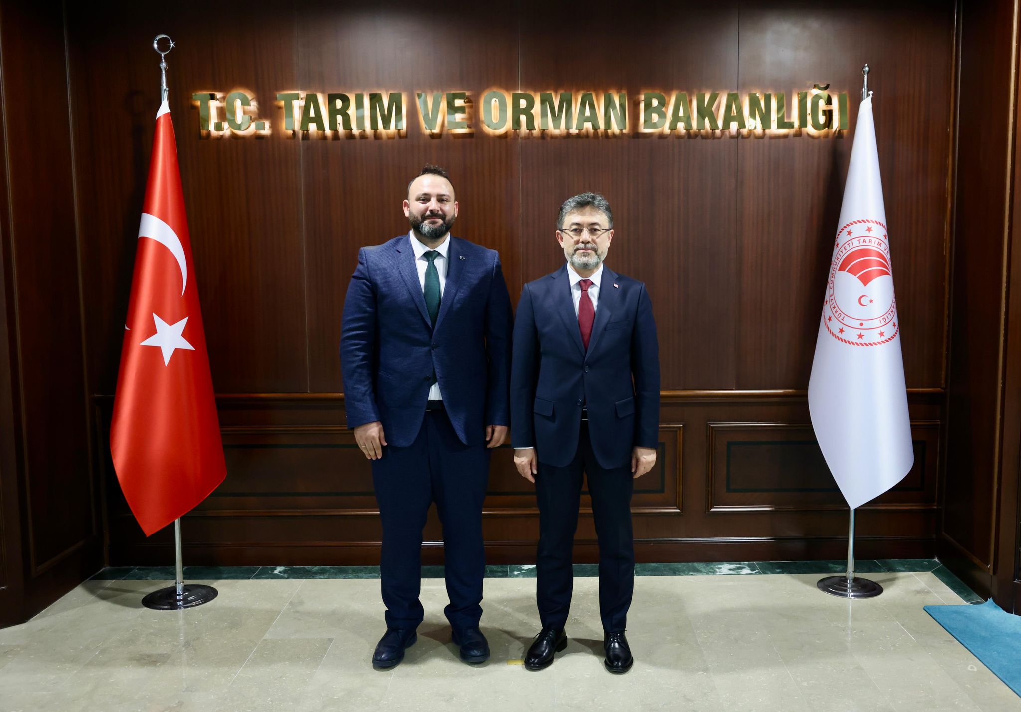 AK Parti  Belediye  Başkan Adayından Tarım ve Orman Bakanı İbrahim YUMAKLI'ya ziyaret .