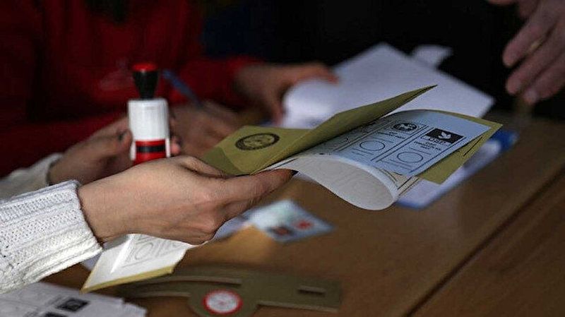AK Parti çalışmalara başladı: Seçim için masada 3 tarih var