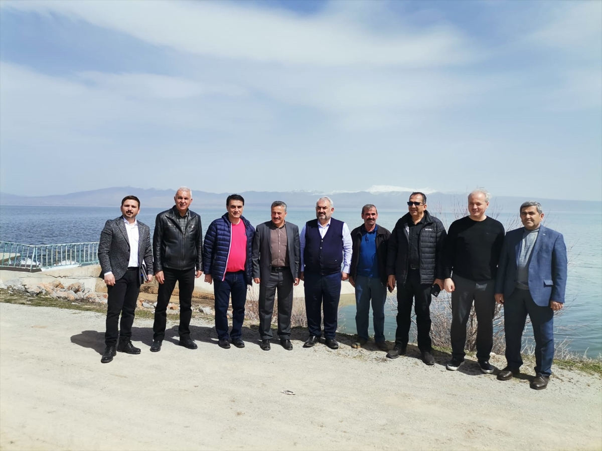 AK Parti Konya Milletvekili Etyemez, Suğla Gölü'nde incelemelerde bulundu