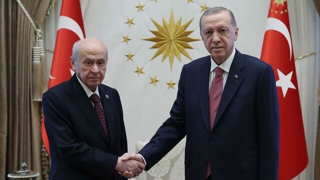 AK Parti ve MHP'nin seçim işbirliği planı netleşti ancak ilçeler üzerindeki çalışmalar sürüyor.