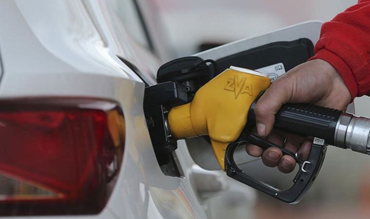 Akaryakıta zam geldi: İşte güncel benzin ve motorin fiyatları