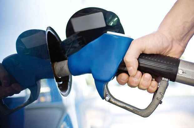 Akaryakıtta fren patladı! Cuma günü benzine yeni zam var! İşte olası miktar