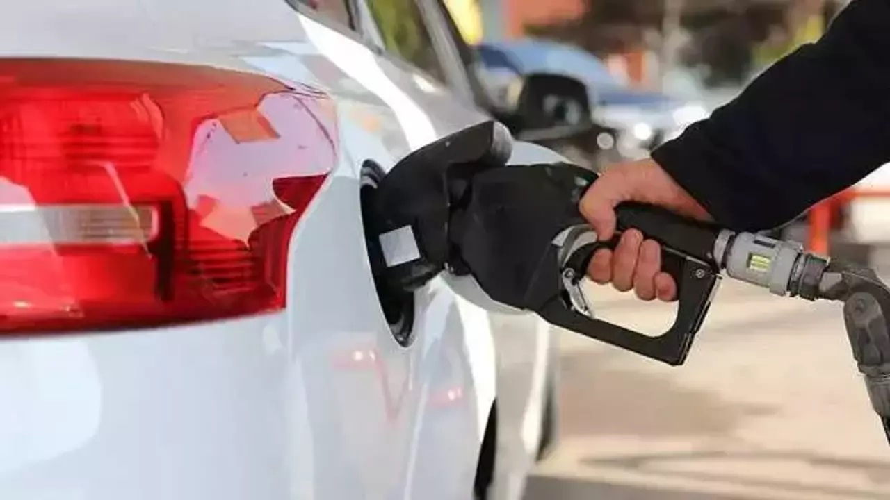 Akaryakıtta yeni zam! Bu gece değişecek