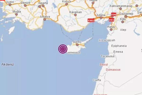 Akdeniz'de  6,4 büyüklüğünde deprem Seydişehir'i salladı