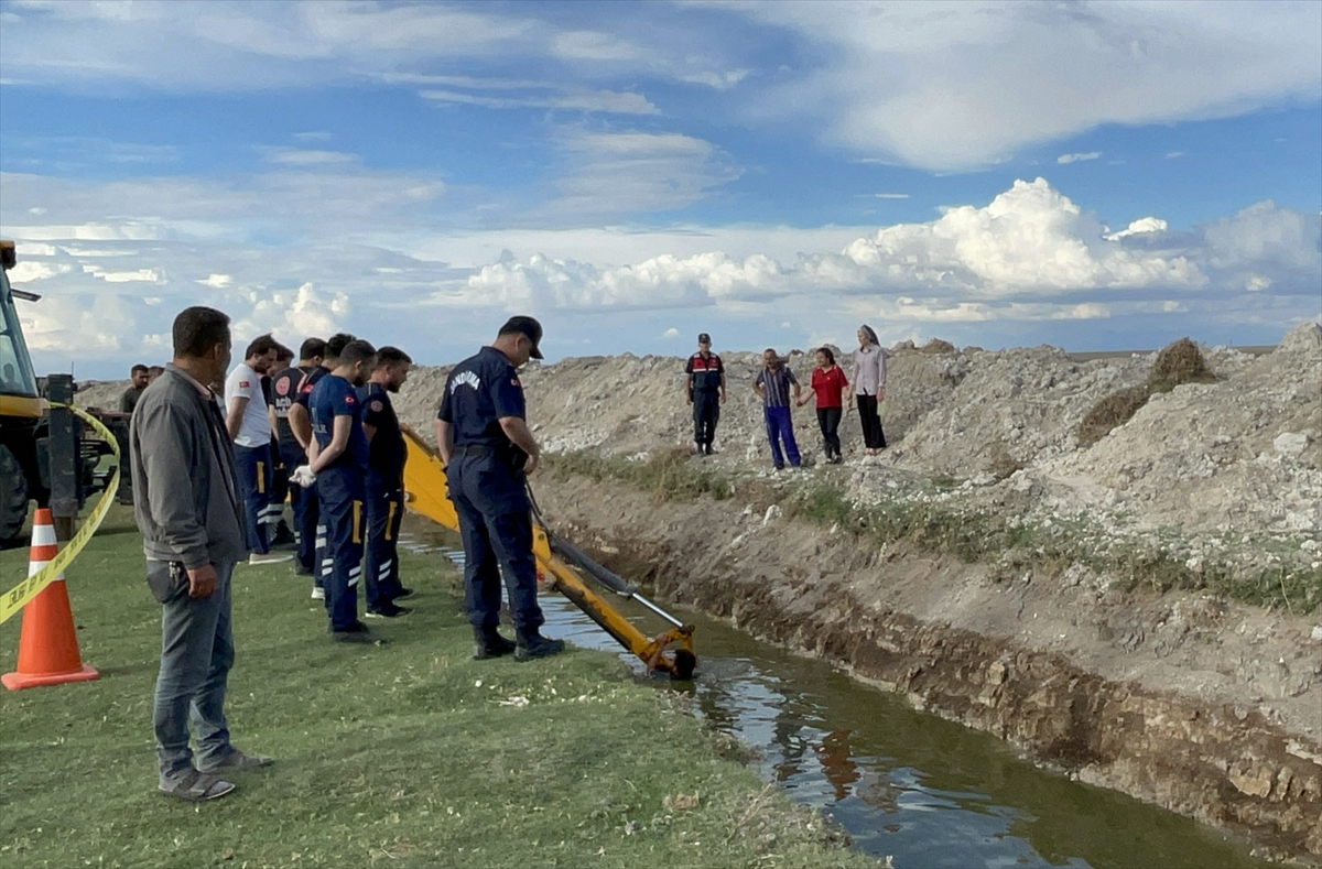 Aksaray'da Oynarken kanala düşen Seyit hayatını kaybetti