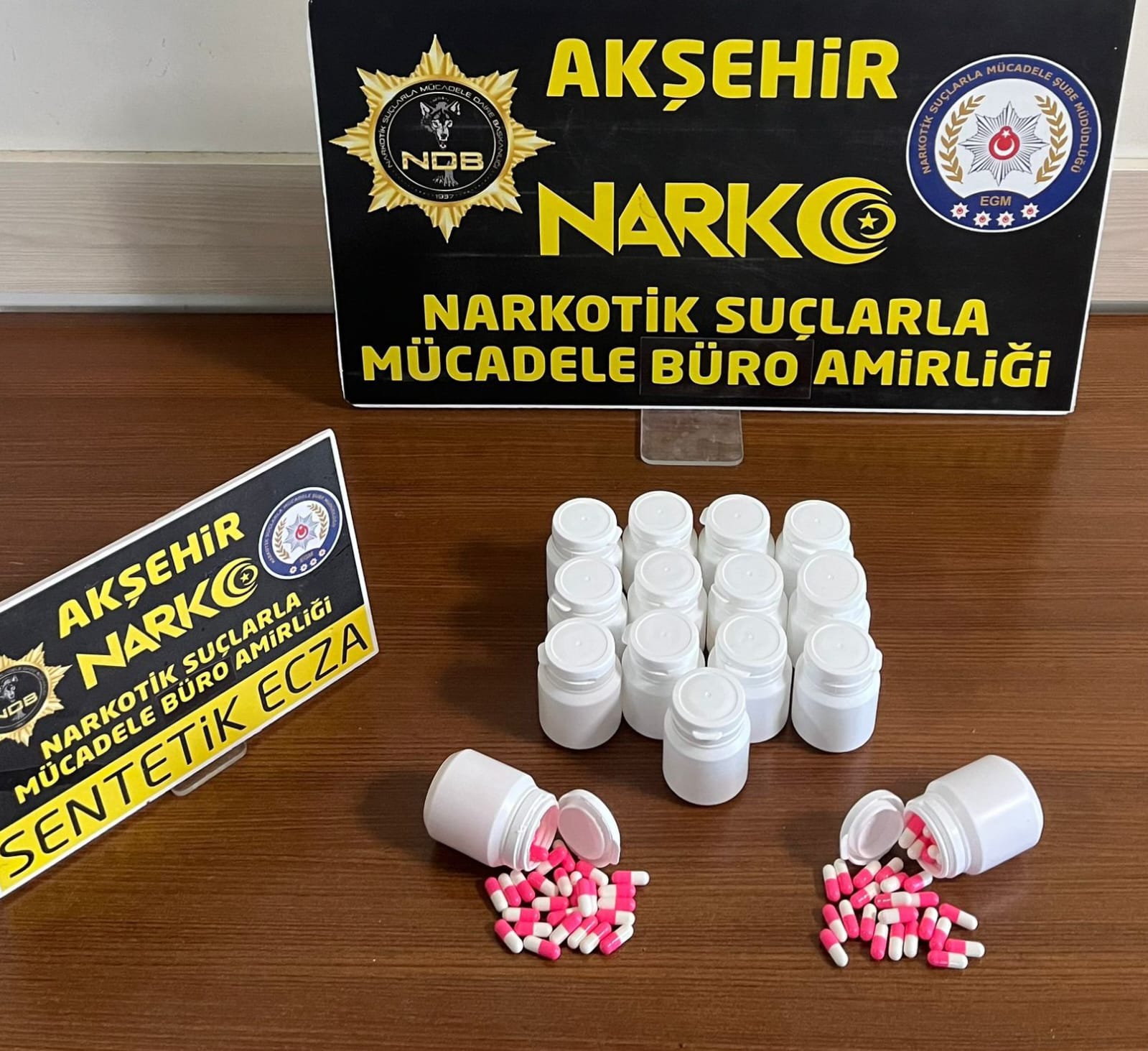 AKŞEHİR’DE POLİS DENETİMLERİ: GÖZALTINA ALINAN 7 ŞAHIS CEZAEVİNE GÖNDERİLDİ