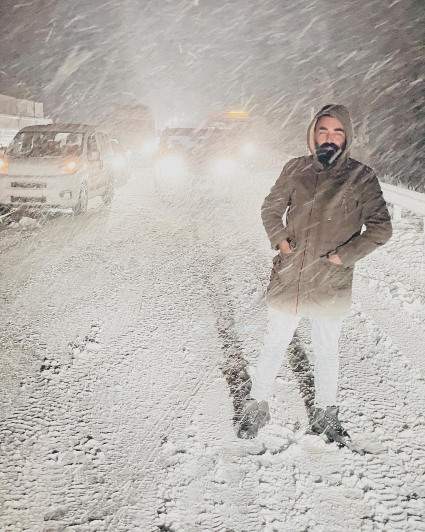 ALACABELDE  KAR   KALINLIĞI 15.CM  YOL TRAFİĞE  AÇIK 