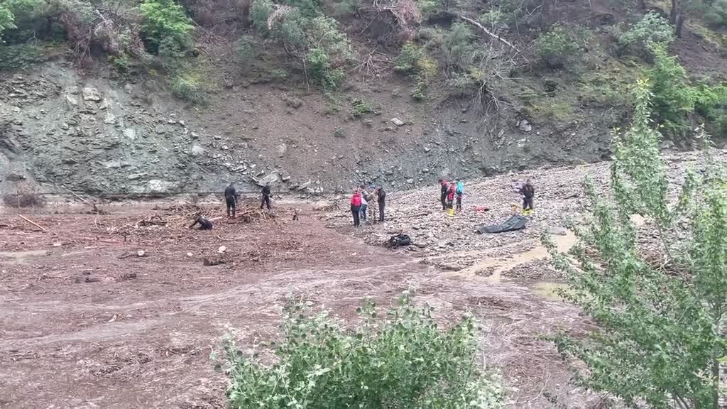 AMASYA - Sel sularına kapılan 2 kişiden biri ölü bulundu