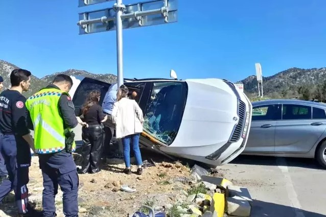 Antalya-Konya Karayolunda Trafik Kazası: 2 Yaralı