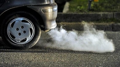 AP'den dizel ve benzinli araçların satışının yasaklanmasına onay