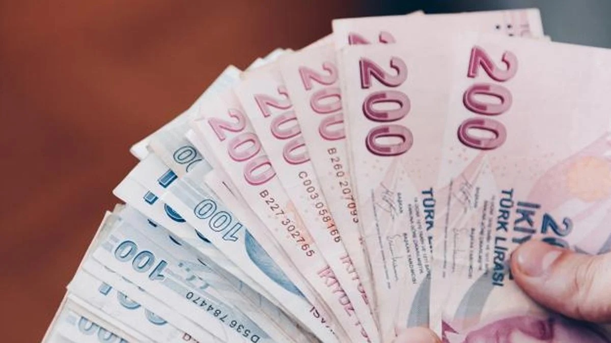 Asgari ücrette son dakika gelişmesi! Milyonlar merakla bekliyordu