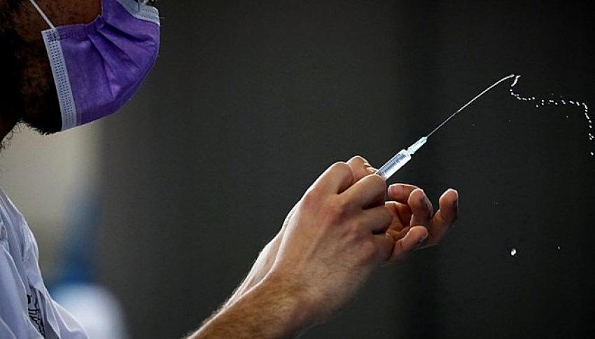 Aşı karşıtlarına uyarılar: 'Yarım insan' olma riskine değer mi?