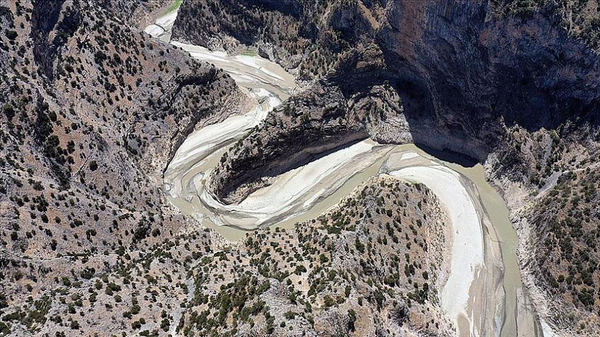 Aydın'daki Arapapıştı Kanyonundaki sular kuraklık nedeniyle çekildi