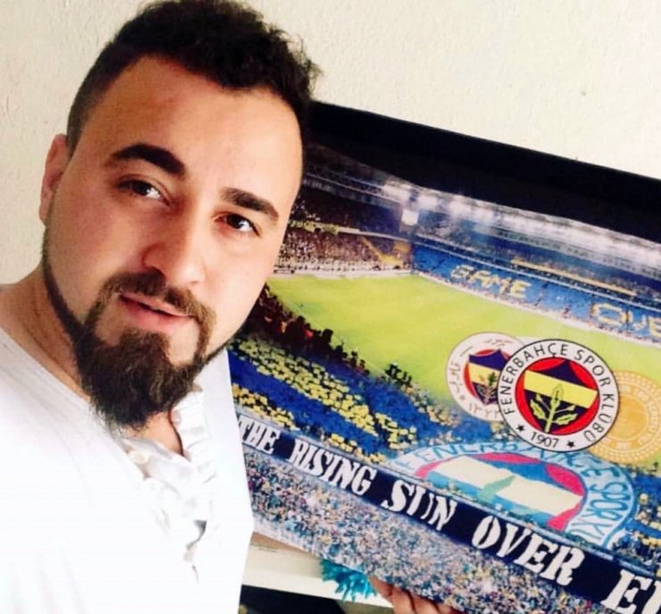 Babasına sinirlenip yumruk attığı cam atardamarını kesti, kan kaybından yaşamını yitirdi