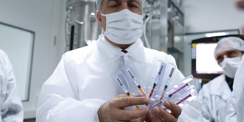 Bakan Koca'dan Kovid-19 aşısı açıklaması