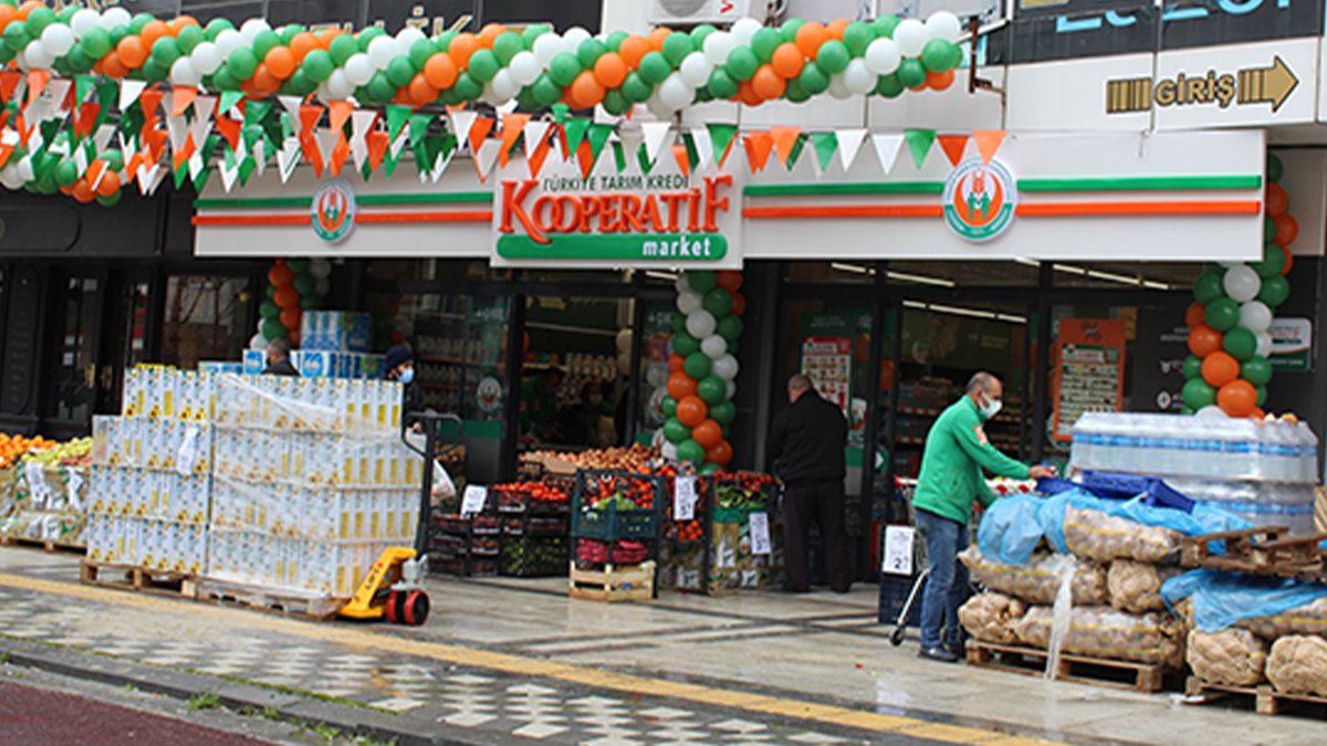 Bakan Nebati, Tarım Kredi marketlerinde yarın başlayacak indirimli satışlara ilişkin değerlendirmede bulundu: