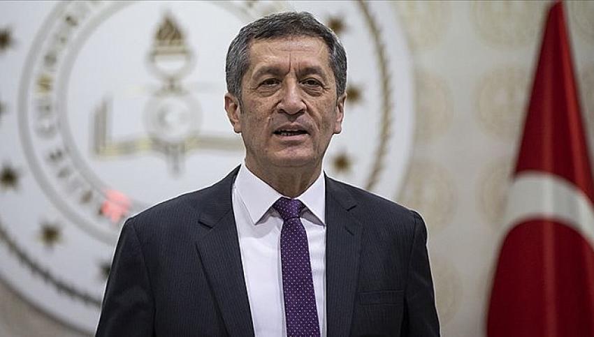 Bakan Selçuk'tan öğretmen ve okul çalışanları için aşı açıklaması
